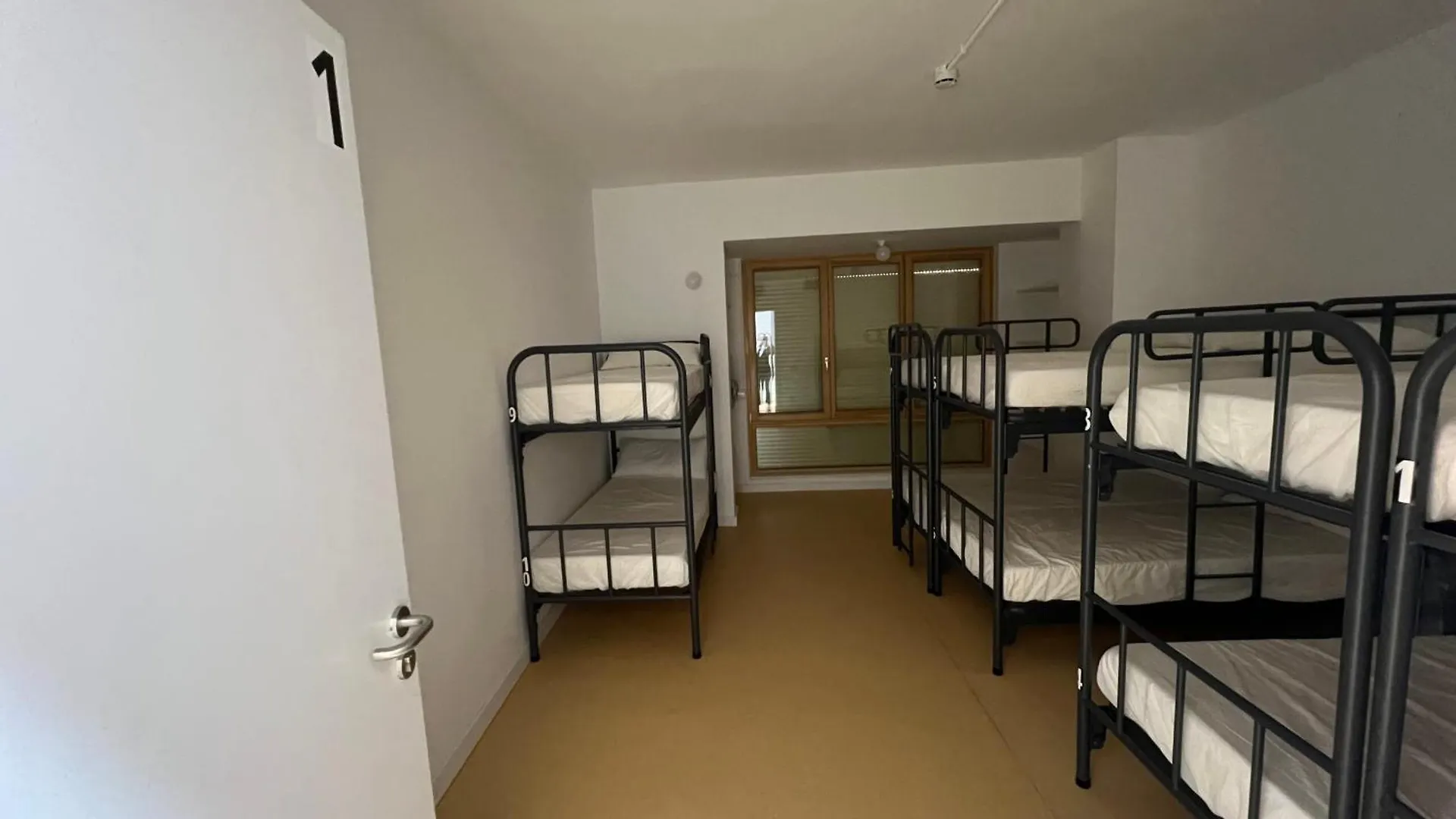 Hostel Alberg Os De Balaguer